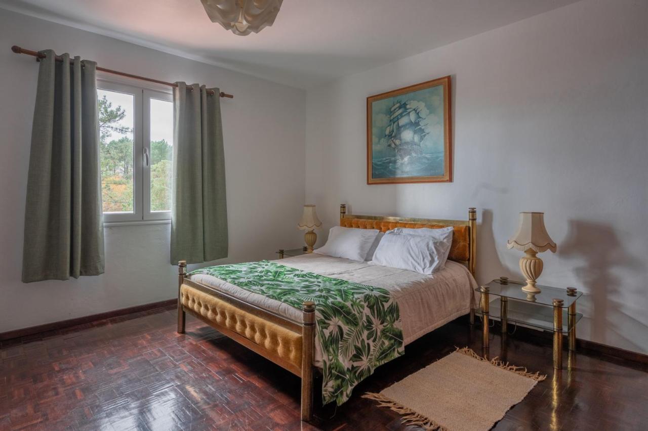 Villa Familia Dehoux Camacha  Luaran gambar