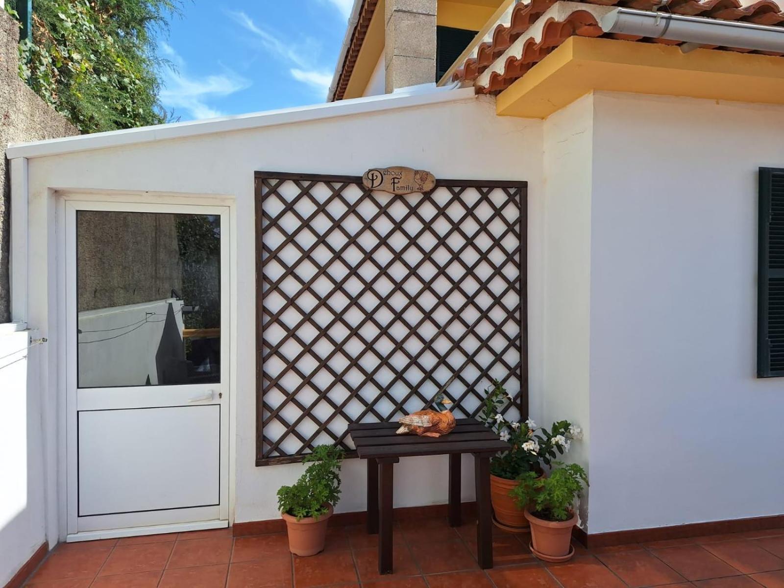 Villa Familia Dehoux Camacha  Luaran gambar